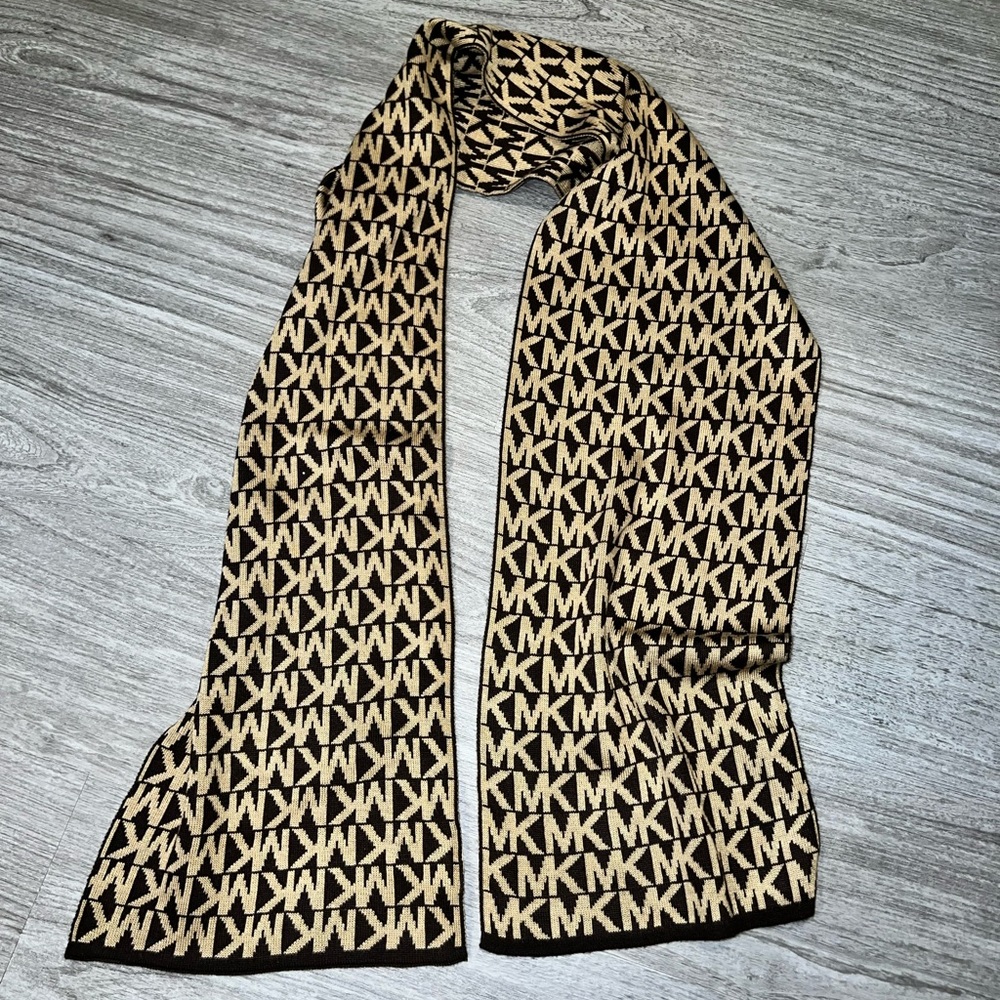Michael Kors MK Scarf